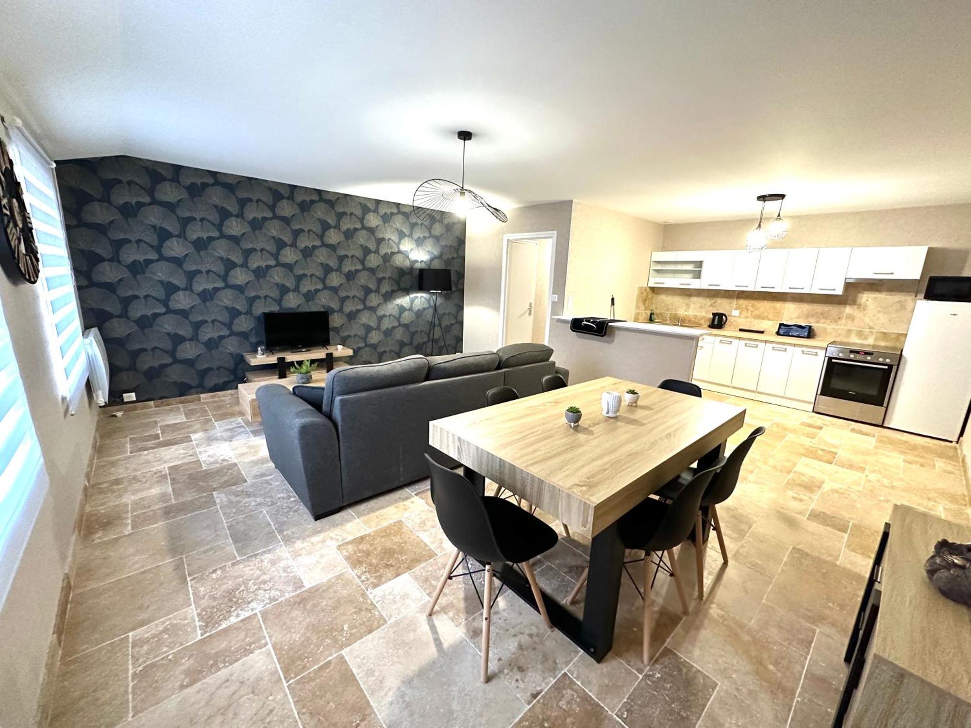 Le Petit Phuket Apartment Saint-Laurent-sur-Saone ภายนอก รูปภาพ