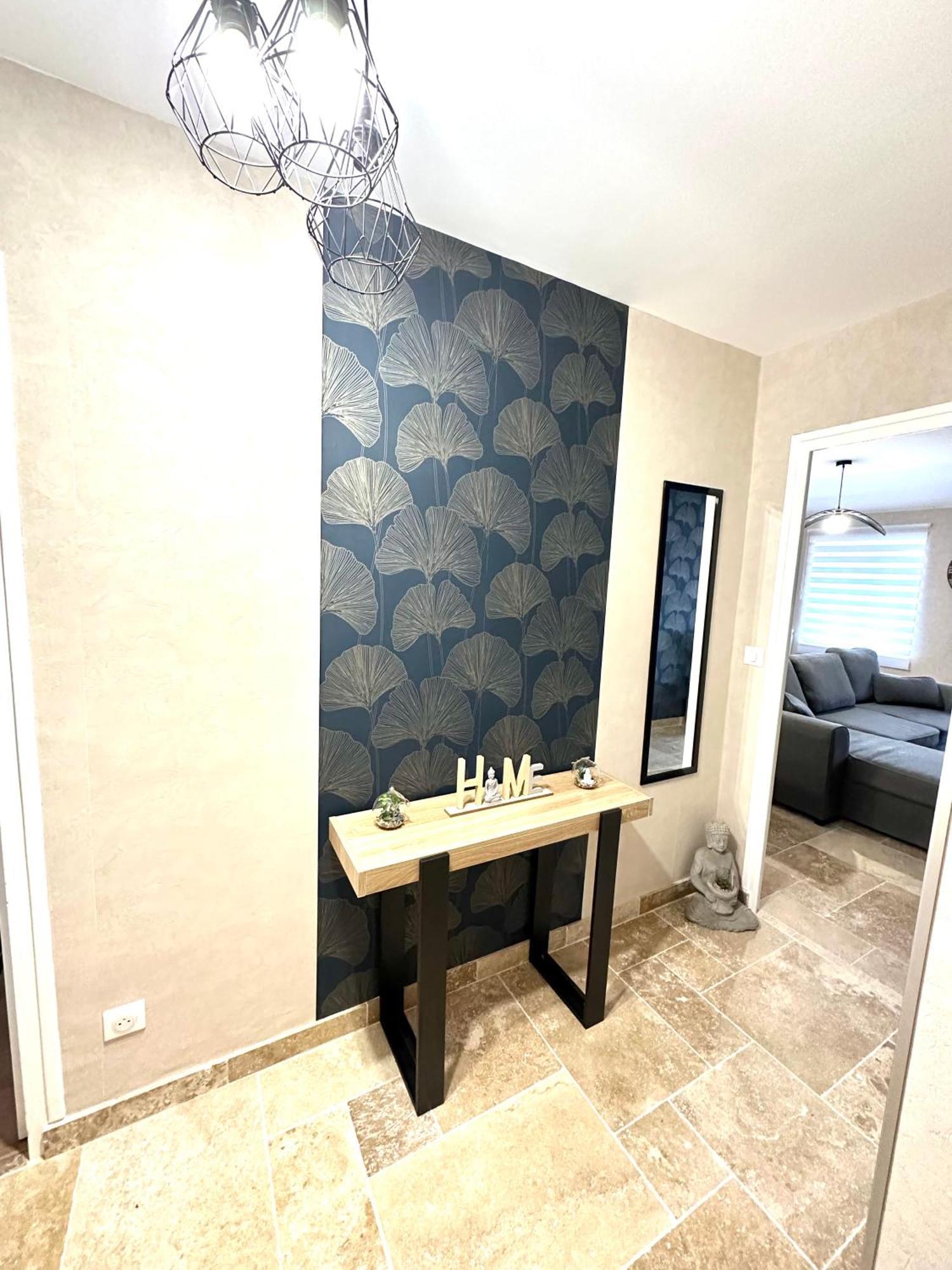 Le Petit Phuket Apartment Saint-Laurent-sur-Saone ภายนอก รูปภาพ