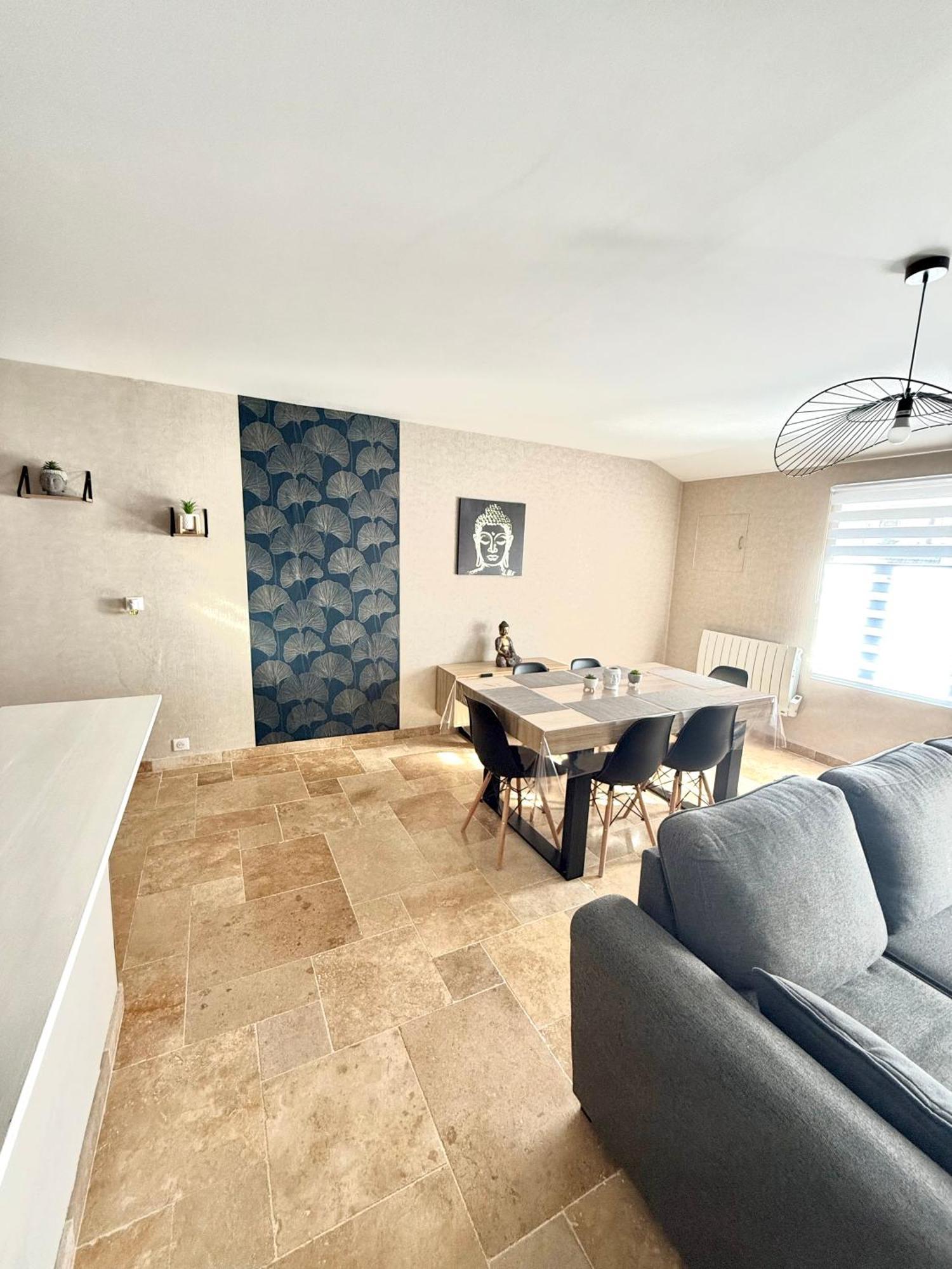 Le Petit Phuket Apartment Saint-Laurent-sur-Saone ภายนอก รูปภาพ